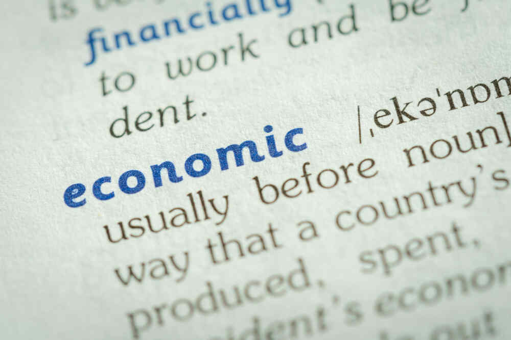 راهنمای کامل استفاده از حروف بزرگ و قواعد جامع بزرگ‌نویسی (Capitalization) در انگلیسی